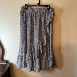 LC Lauren Conrad White and Blue Ruffled Midi Skirt